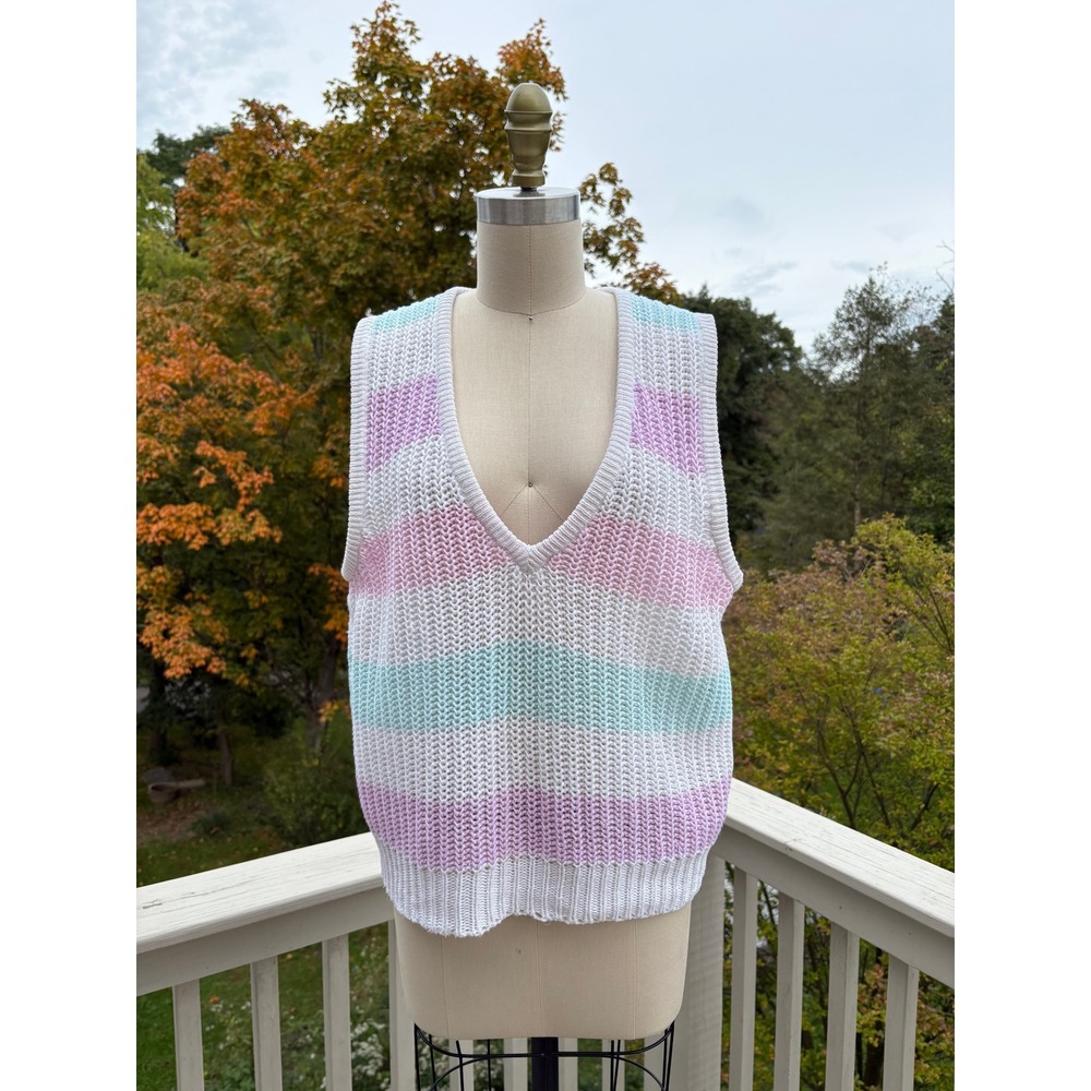 Vintage 90s Pastel Sweater Vest Medium Striped V-Neck Grandmacore Cottagecore